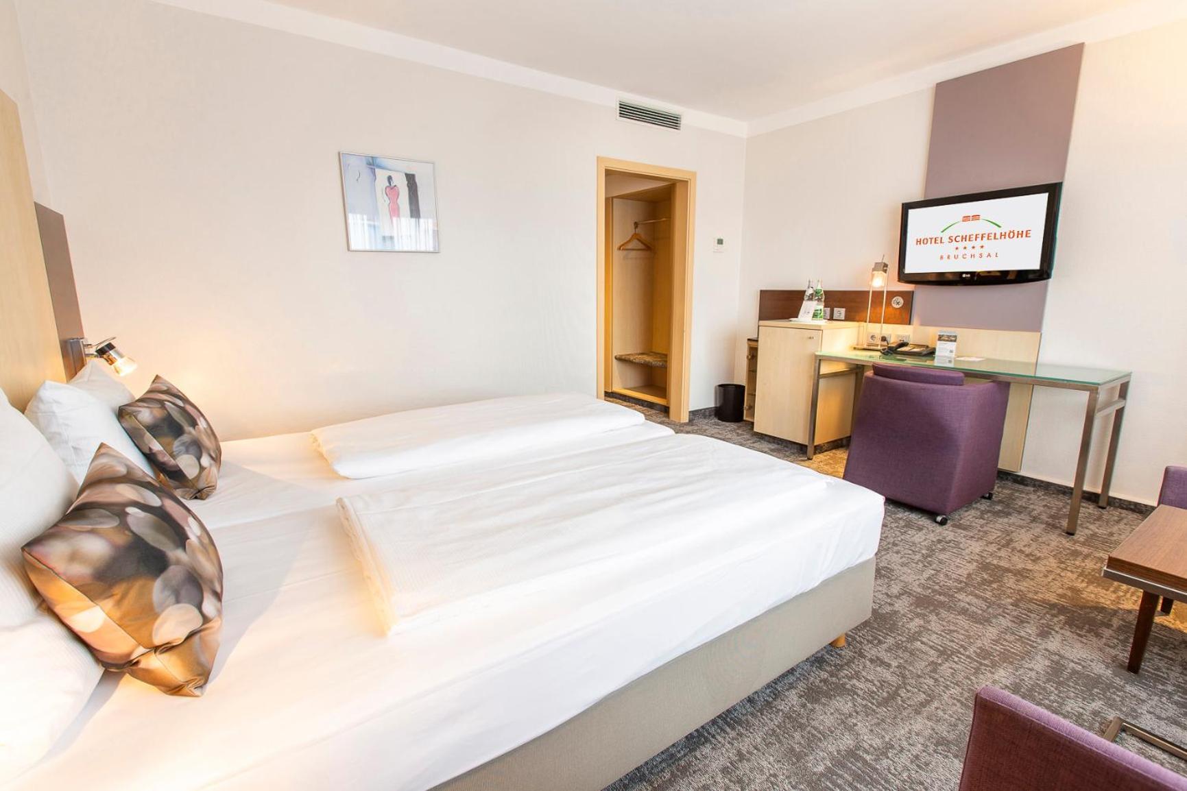 Hotel Scheffelhöhe Bruchsal Kültér fotó