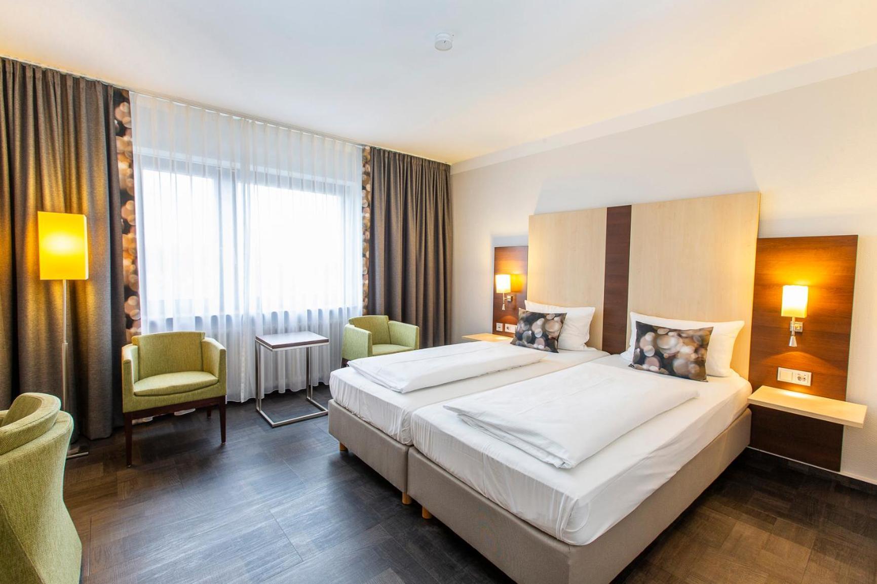 Hotel Scheffelhöhe Bruchsal Kültér fotó