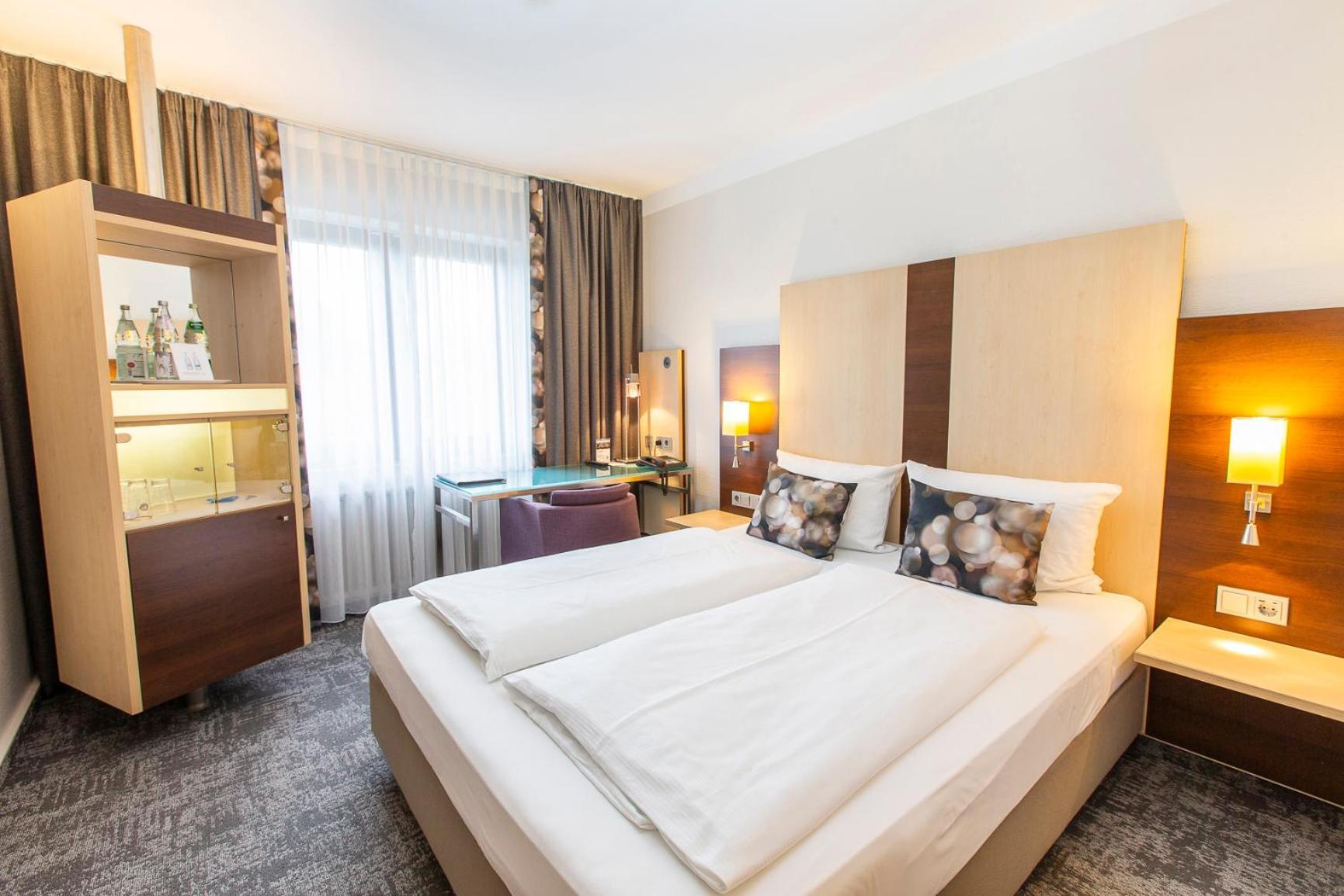 Hotel Scheffelhöhe Bruchsal Kültér fotó