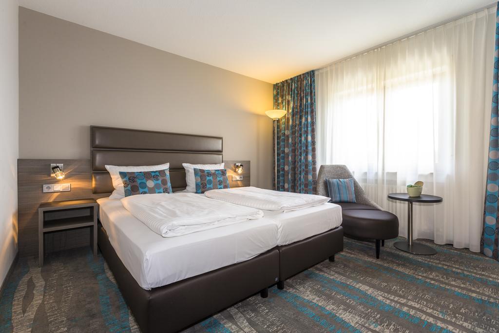 Hotel Scheffelhöhe Bruchsal Kültér fotó