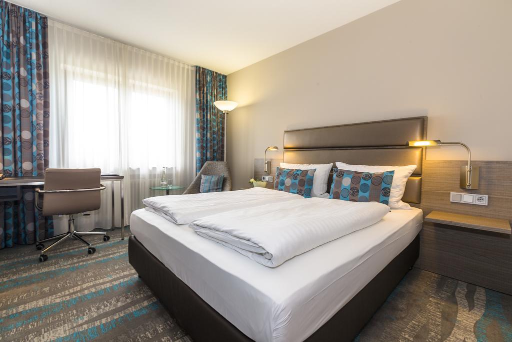 Hotel Scheffelhöhe Bruchsal Kültér fotó