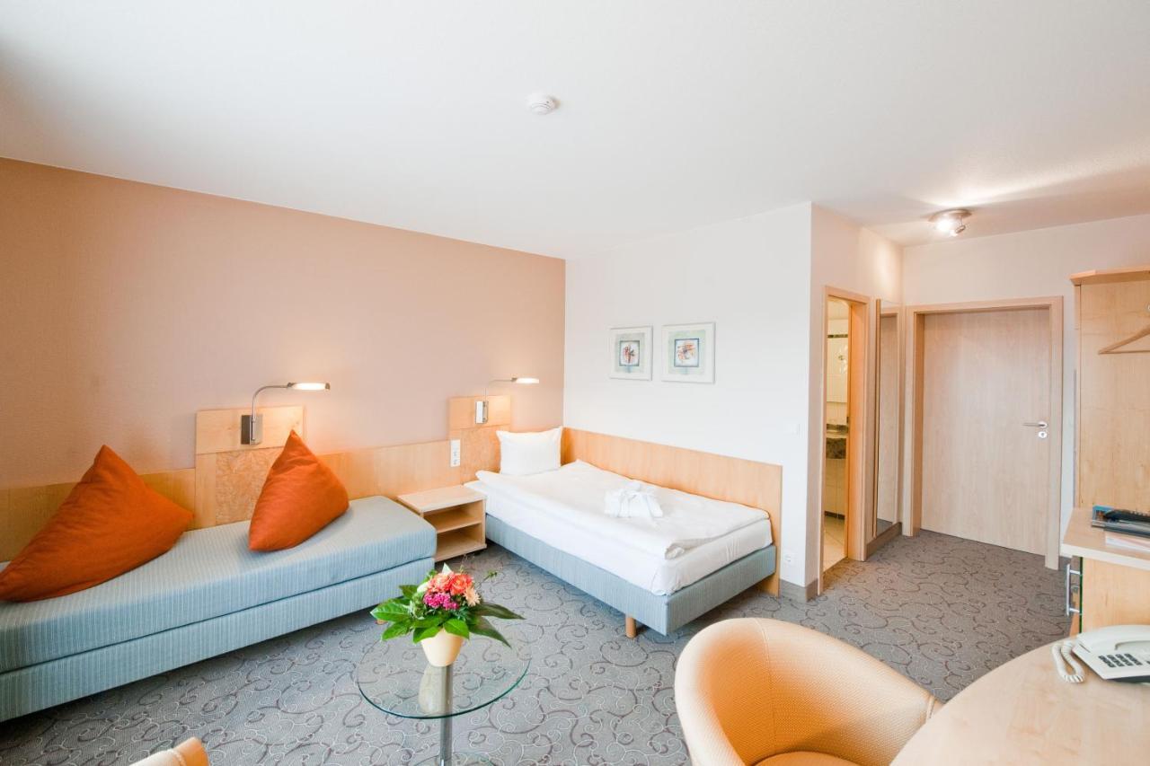 Hotel Scheffelhöhe Bruchsal Kültér fotó